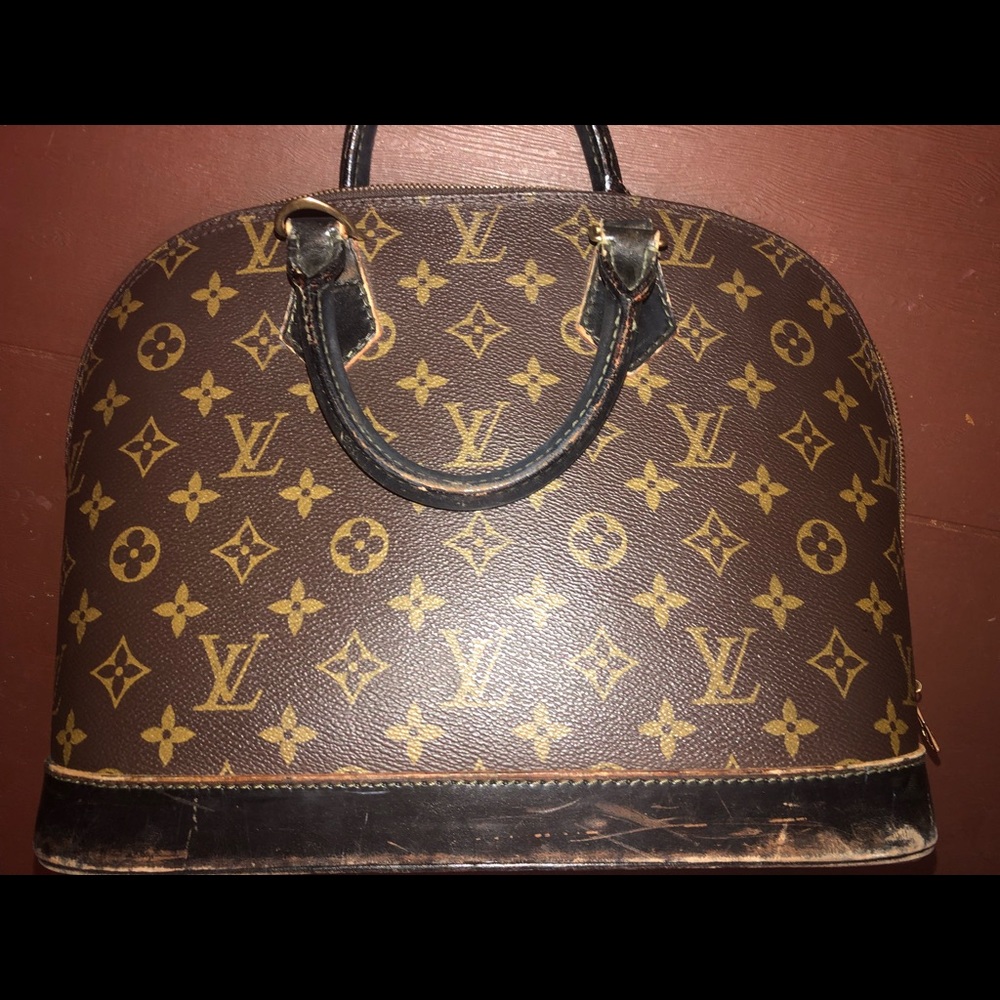 💯 Authentic Louis Vuitton Alma